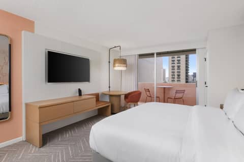 The Ambassador Hotel of Waikiki, Tapestry Collection by Hilton — photo 2