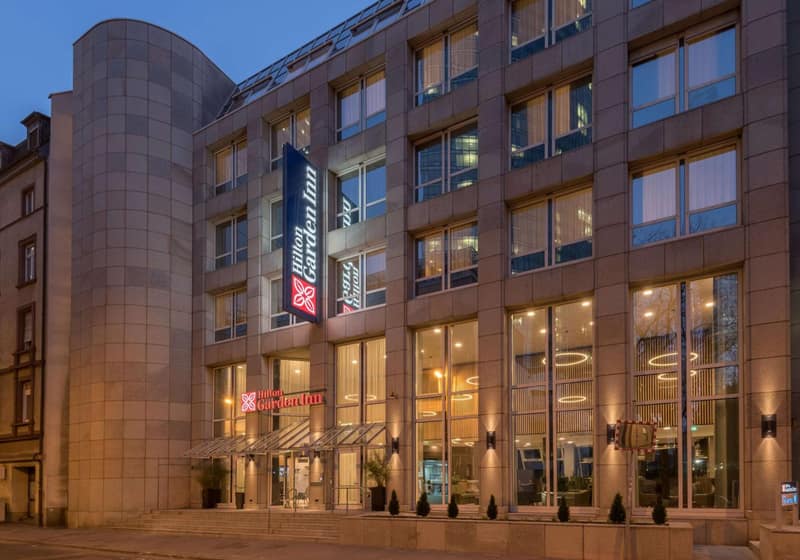Hilton Garden Inn Frankfurt City Centre — building