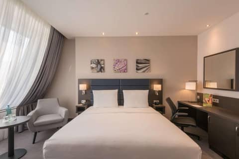 Hilton Garden Inn Frankfurt City Centre — photo 4
