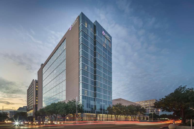 Hyatt Regency Houston Galleria — building