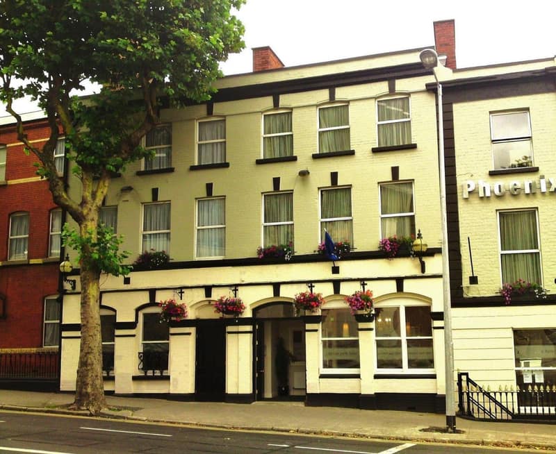 Phoenix Park Hotel — photo 1