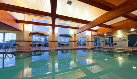 Country Inn & Suites by Radisson, Milwaukee Airport, WI — photo 5
