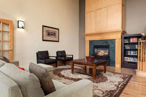 Country Inn & Suites by Radisson, Milwaukee Airport, WI — photo 7