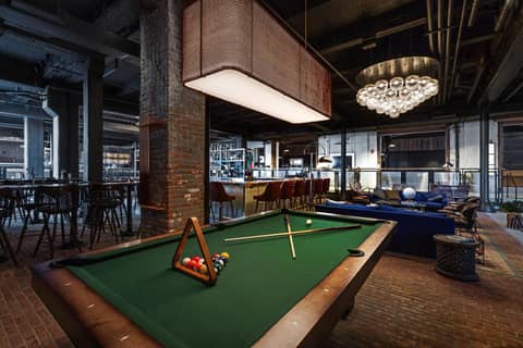 Crossroads Hotel — lounge