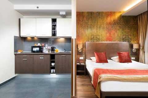 Opera Garden Hotel & Apartments — photo 9