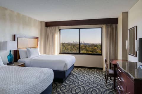 Embassy Suites by Hilton Dallas-Love Field — photo 4