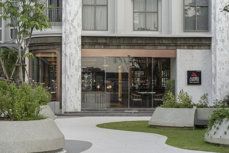 The Salil Hotel Riverside Bangkok — building