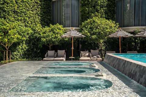 The Salil Hotel Riverside Bangkok — recepcion & lobby