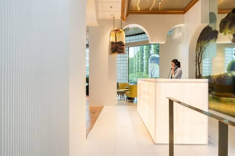 The Salil Hotel Riverside Bangkok — recepcion & lobby