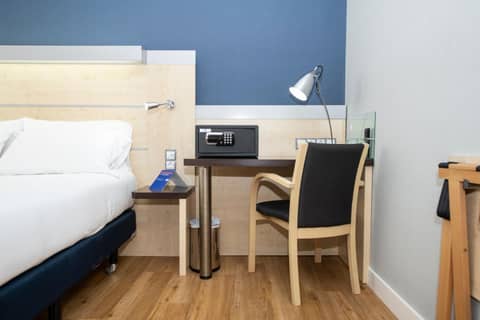 Holiday Inn Express Barcelona City 22@ by IHG — photo 5