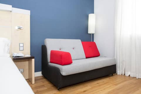 Holiday Inn Express Barcelona City 22@ by IHG — photo 7