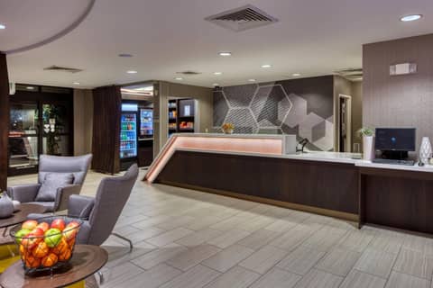 SpringHill Suites by Marriott Salt Lake City Downtown — recepcion & lobby