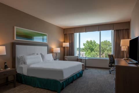 Holiday Inn Cleveland Clinic by IHG — photo 8