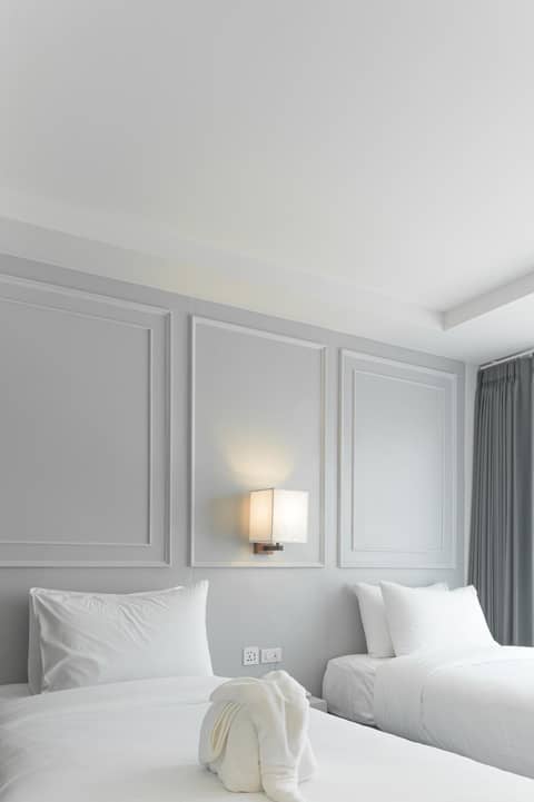 The Wing Boutique Hotel — hotel room