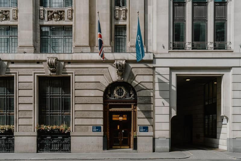 Club Quarters Hotel London City, London — building