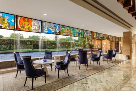 ITC Maurya a Luxury Collection Hotel New Delhi — lounge