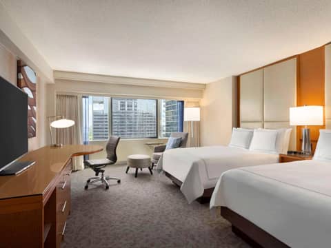 Swissotel Chicago — photo 2