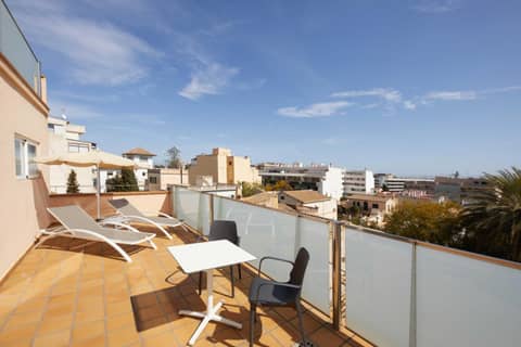 Belle Zurbarán Palma Hotel — balance & terrace