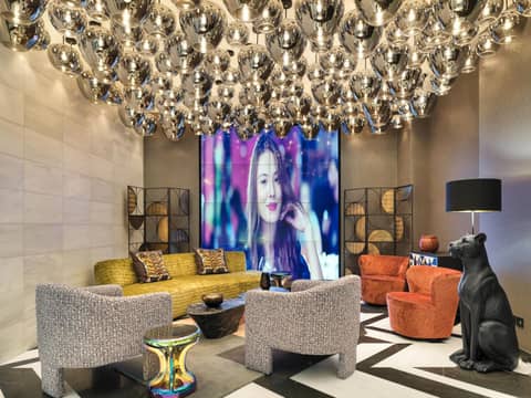 NYX Esperia Palace Hotel Athens by Leonardo Hotels — human