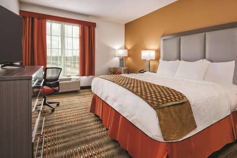 La Quinta by Wyndham San Antonio by Frost Bank Center — photo 5