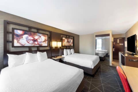 Best Western Plus Austin Central — photo 7