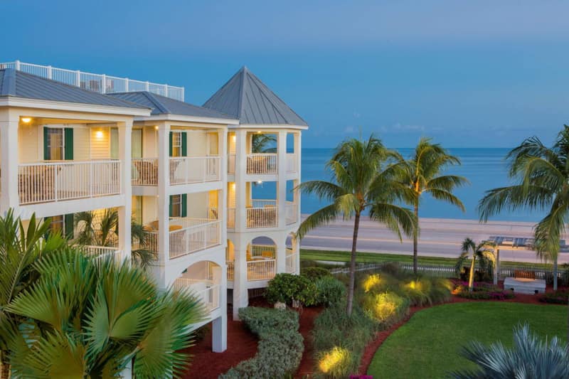 Hyatt Vacation Club at Windward Pointe — building