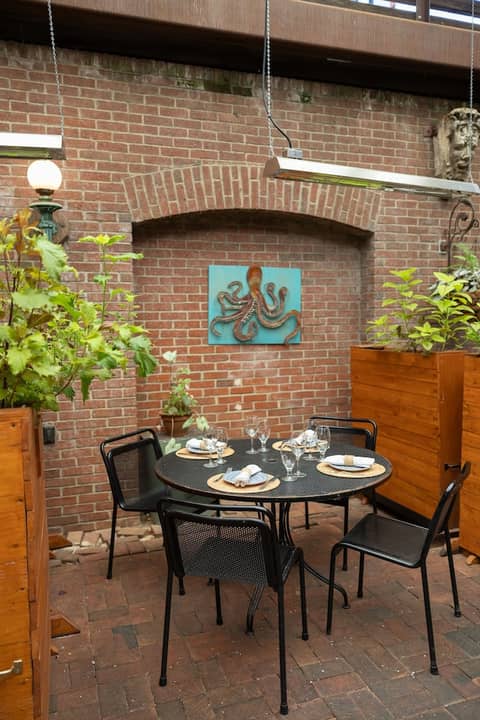 Tabard Inn — photo 4