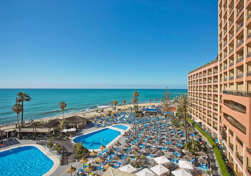 Sunset Beach Club Hotel Apartments — building