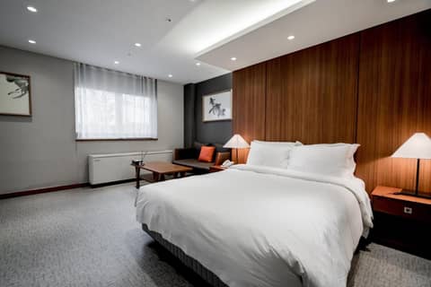 Oriens Hotel & Residences Myeongdong — photo 8