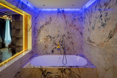 Hotel Donà Palace — bathroom