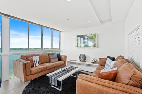 Crystal Bay On The Broadwater — photo 2