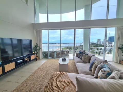 Crystal Bay On The Broadwater — photo 3