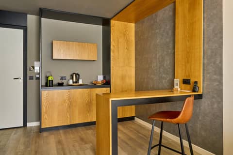 Adella Boutique Hotel - Free Secured Parking — photo 2