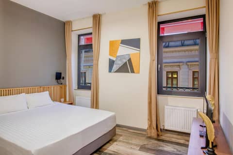 Hotel Forty One — hotel room