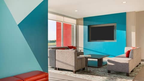 avid hotel - Ft Lauderdale Airport - Cruise by IHG — lounge