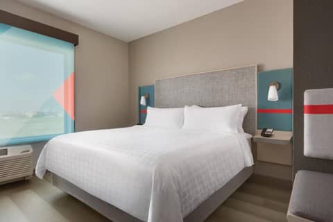 avid hotel - Ft Lauderdale Airport - Cruise by IHG — photo 5