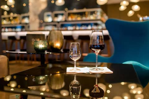 Motel One Frankfurt-Airport — dining
