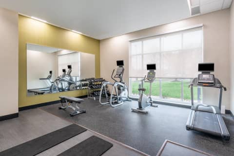 Holiday Inn & Suites Memphis Southeast-Germantown by IHG — photo 3