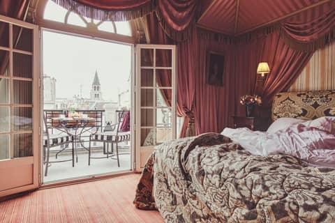 L'Hôtel — balance & terrace