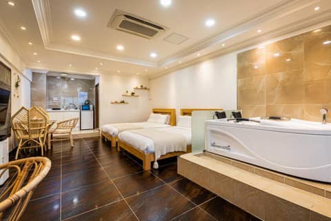 Sun and Moon Resort — photo 6
