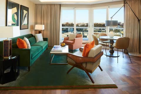Cheval Gloucester Park at Kensington — living room