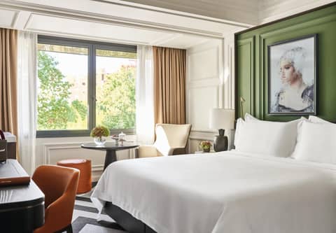 Rosewood Villa Magna — hotel room