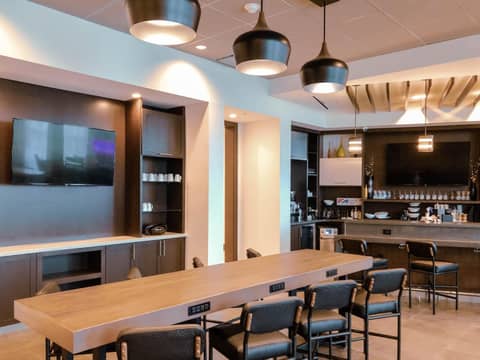 Hyatt Place Houston- Northwest/Cy-Fair — lounge