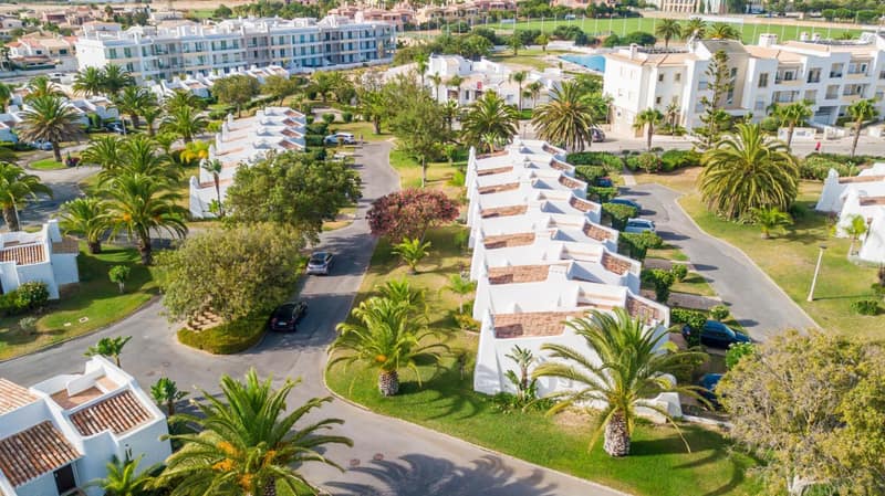 Ancora Park - Sunplace Hotels & Resorts — building