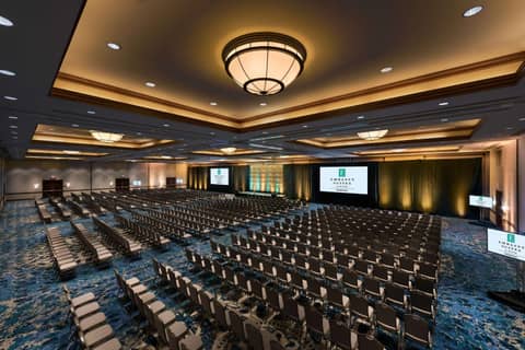 Embassy Suites by Hilton Scottsdale Resort — photo 4