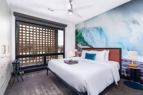 The Berkeley Hotel — hotel room