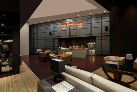 Hilton Bangalore Embassy GolfLinks — photo 8