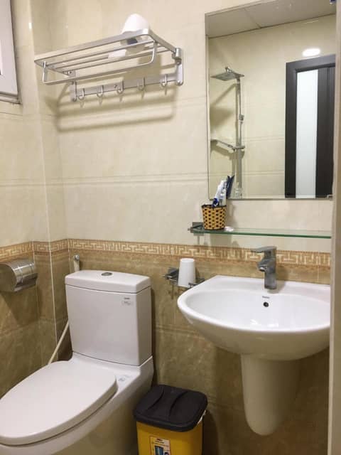 Old Town Palace Guest House — bathroom
