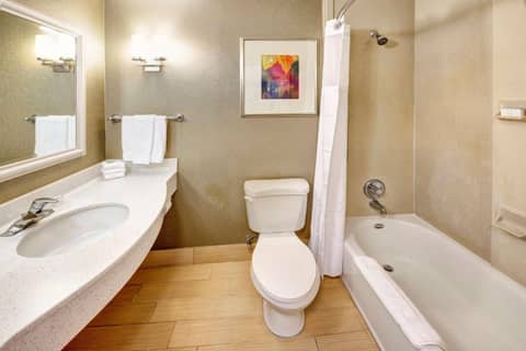 Hilton Garden Inn Portland Airport — photo 5