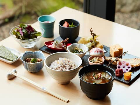 ONSEN RYOKAN YUEN SHINJUKU — dining
